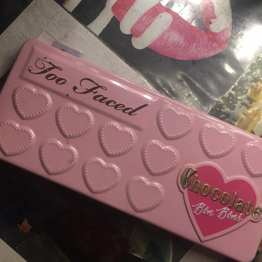 Lightly used Too Faced Chocolate BonBon